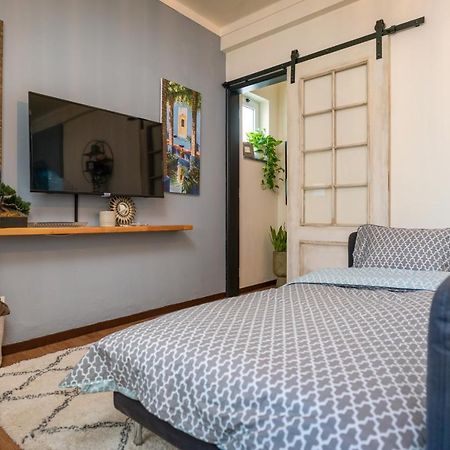 Arty Vintage Townhouse With Rooftop Shower & Sun Loungers Olhao Ngoại thất bức ảnh