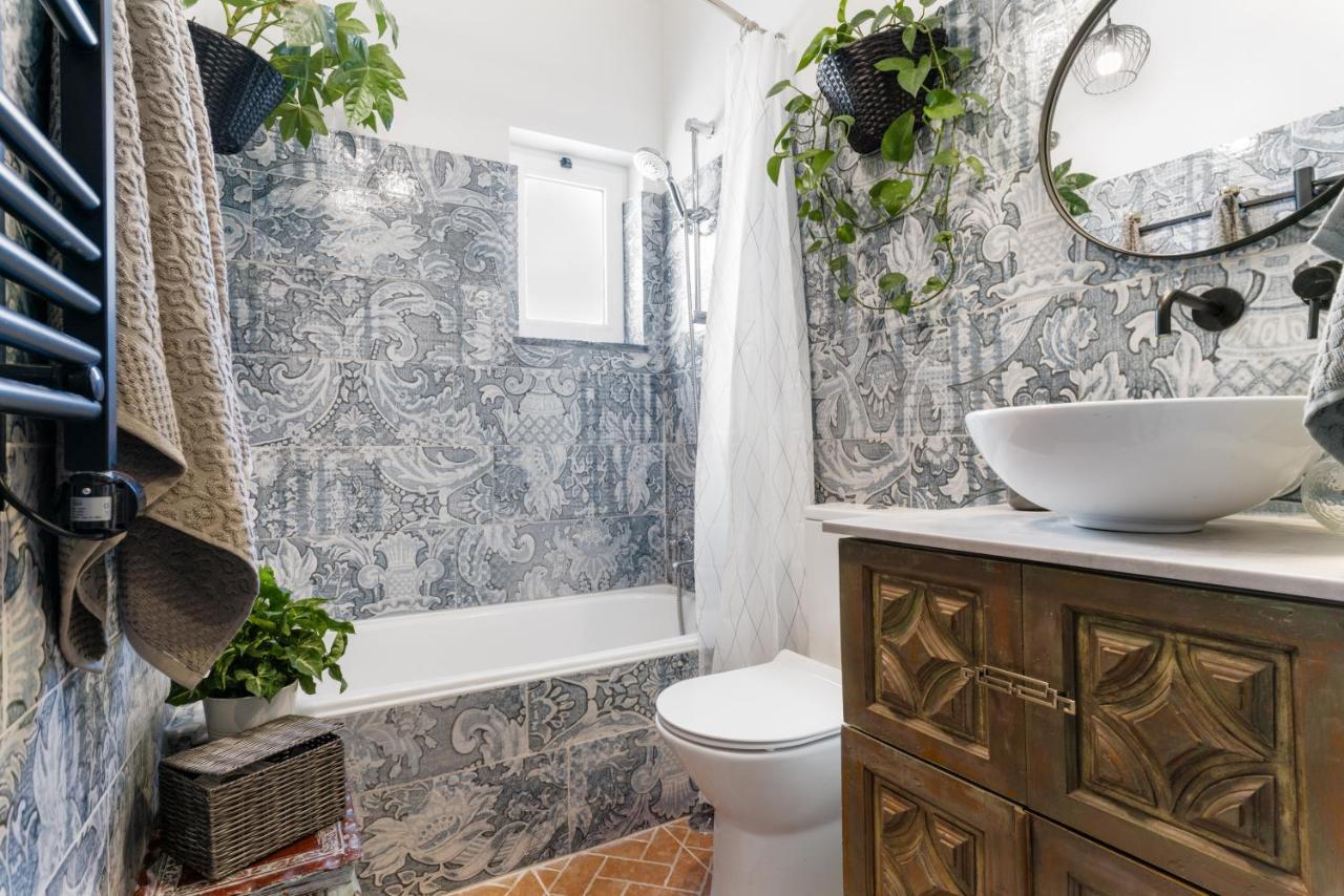 Arty Vintage Townhouse With Rooftop Shower & Sun Loungers Olhao Ngoại thất bức ảnh